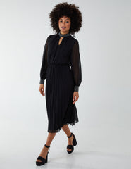 Diamante Collar Pleated Skirt Midi Dress
